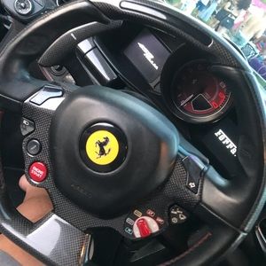 Meet your Posher, Derek